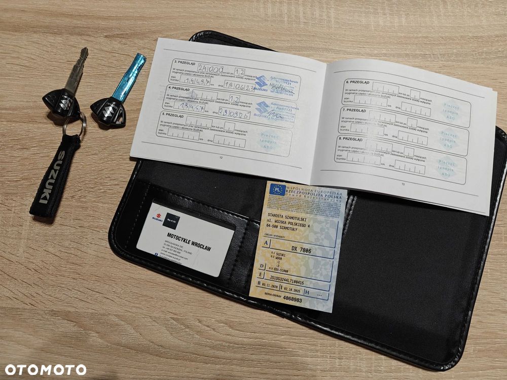 Suzuki GSX 1000 - 18