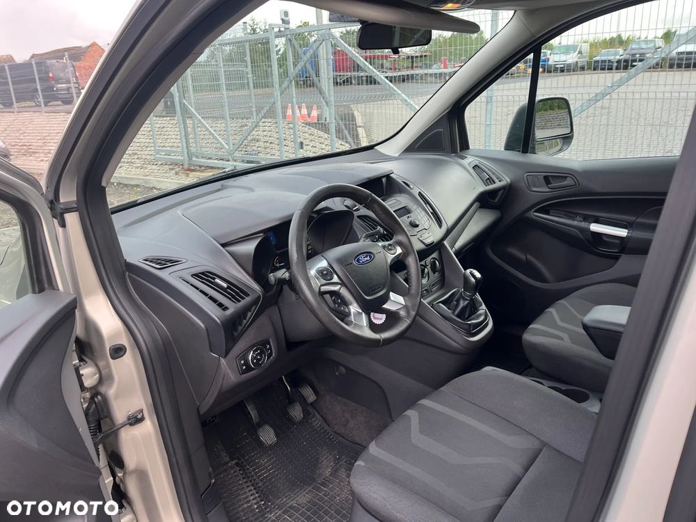 Ford Tourneo Connect - 5