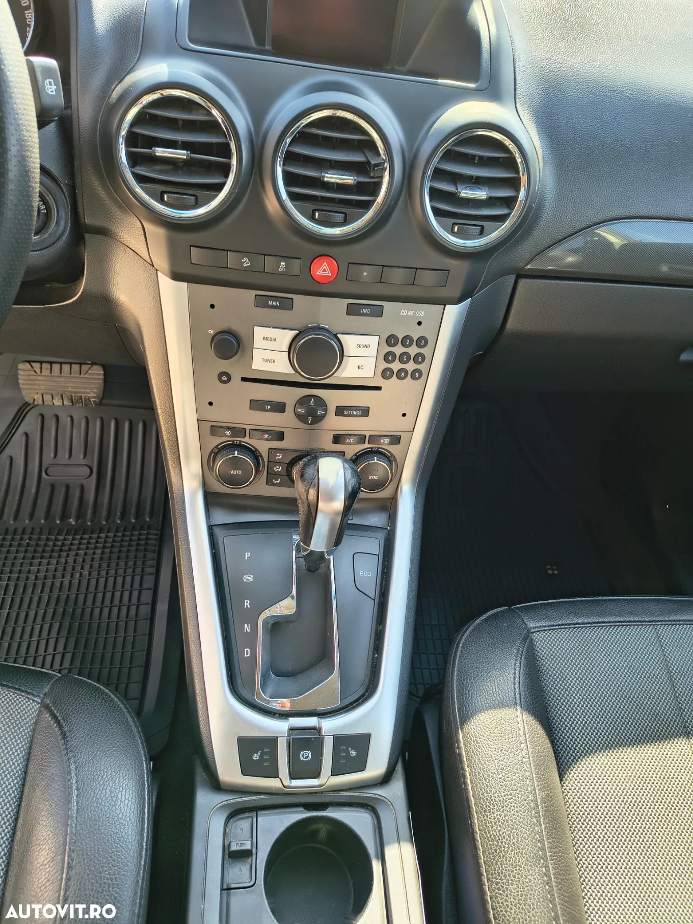Opel Antara 2.2 ECOTEC AWD Cosmo Aut. - 4