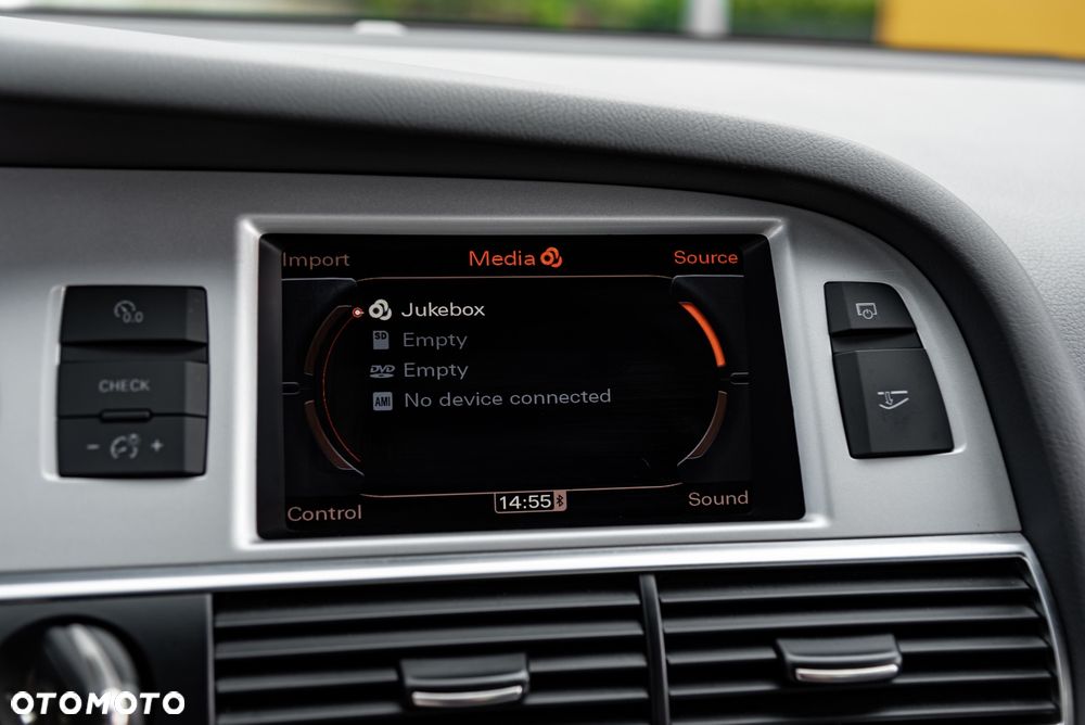 Audi A6 Avant 3.0 TDI DPF quattro tiptronic - 32