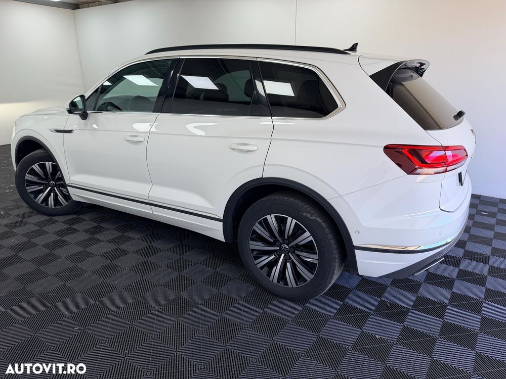 Volkswagen Touareg V6 TDI Elegance - 15