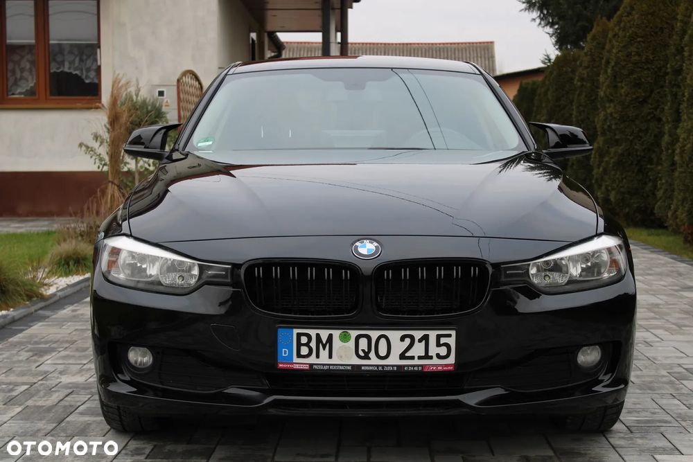 BMW Seria 3 - 13