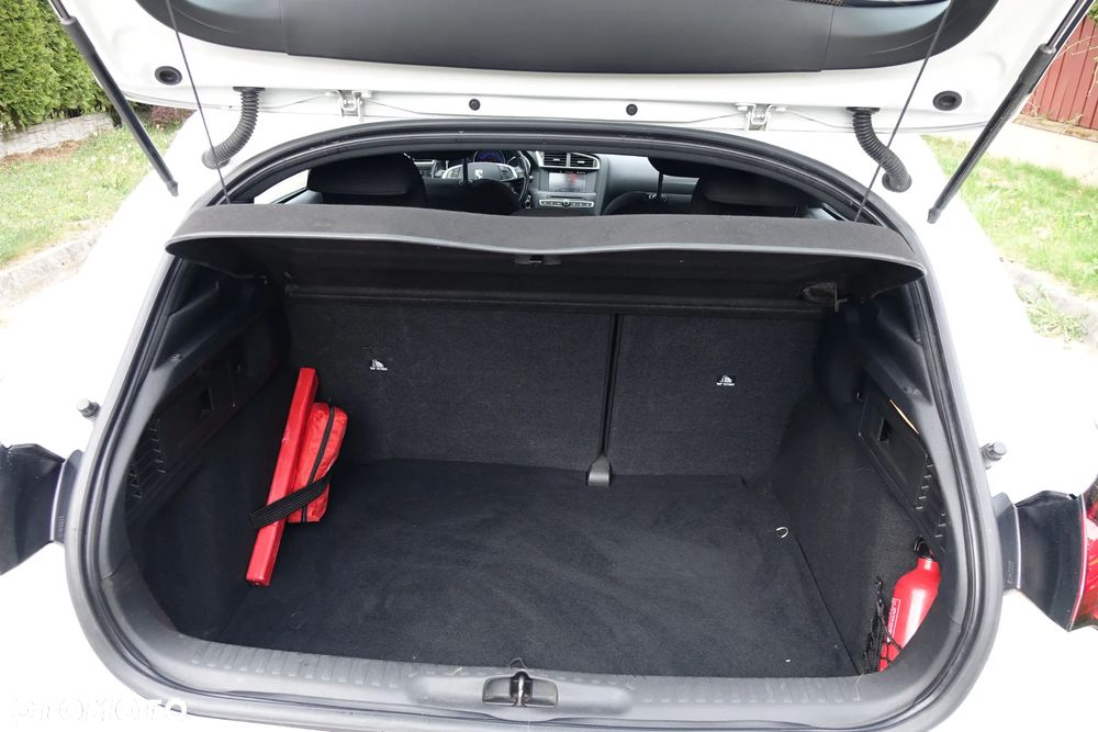 DS Automobiles DS 4 - 16