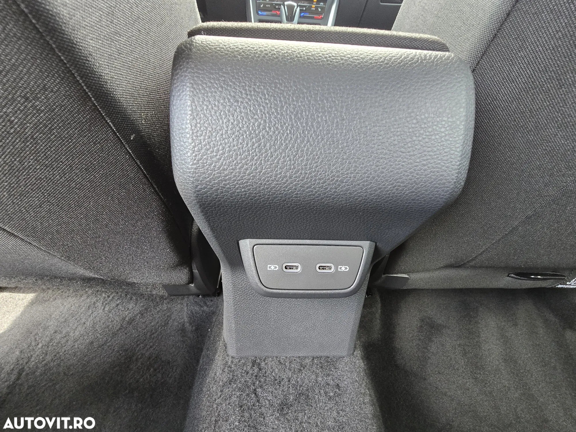 Volkswagen Taigo 1.5 TSI DSG Life - 15