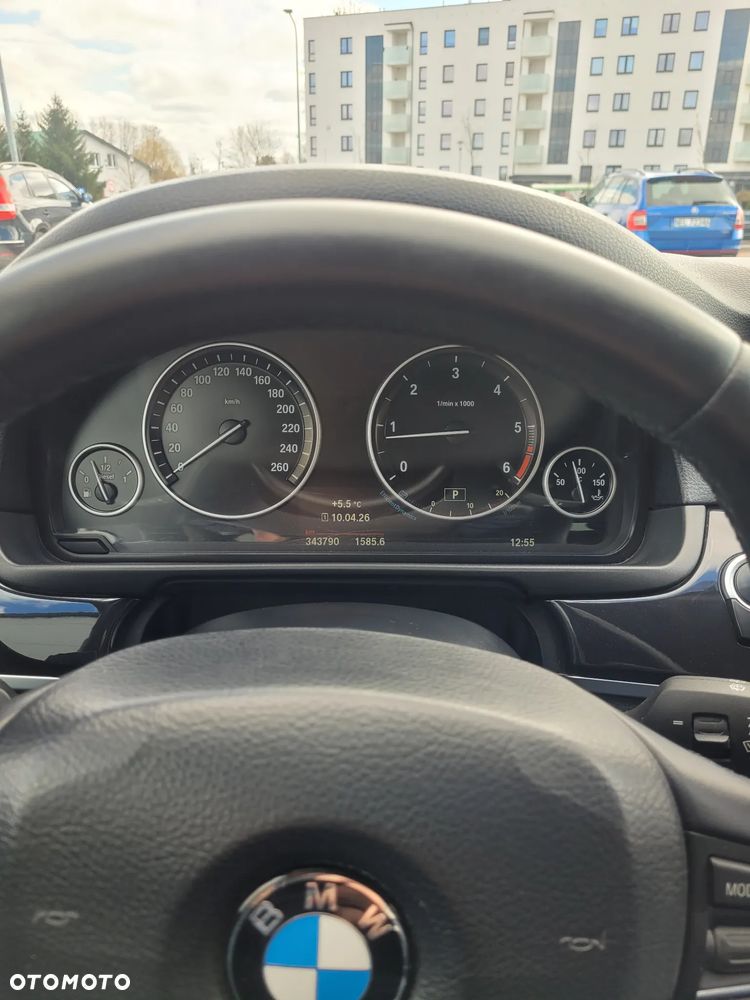 BMW Seria 5 520d xDrive - 20