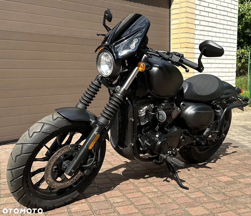 Hyosung GV - 1