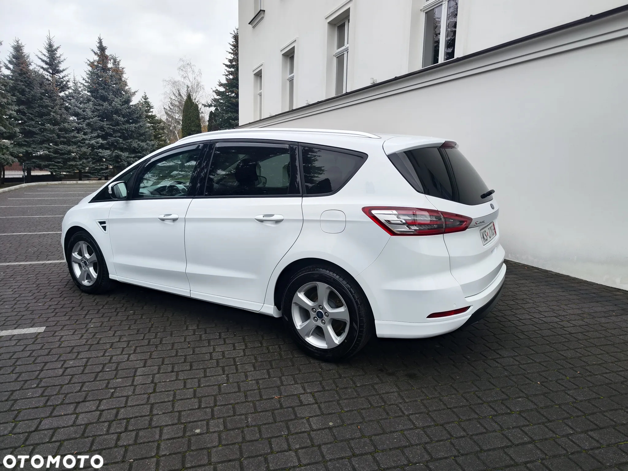 Ford S-Max 2.0 TDCi Trend - 14