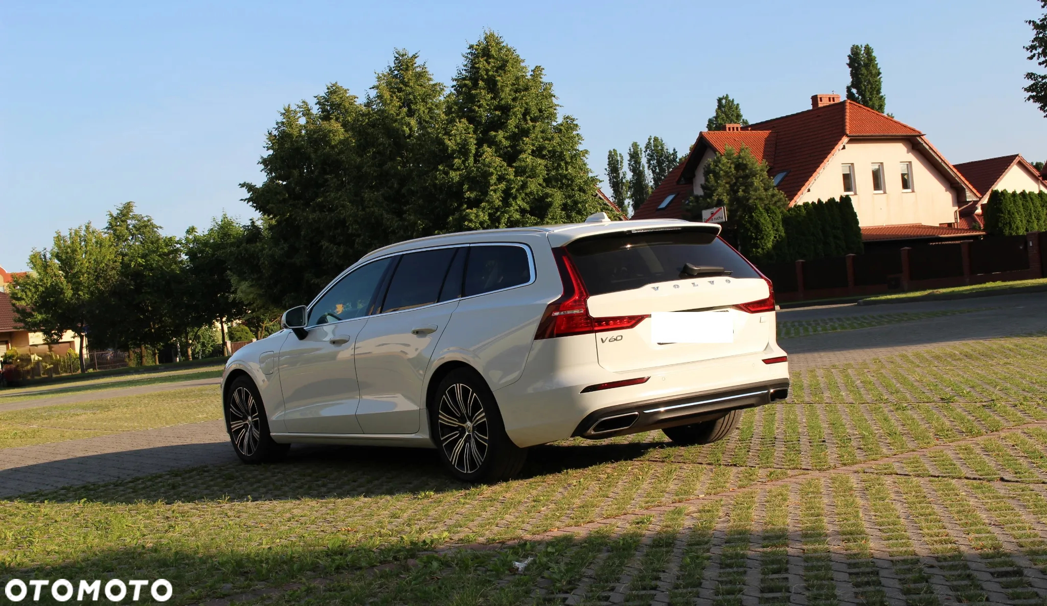 Volvo V60 T8 AWD Twin Engine Geartronic Inscription - 14