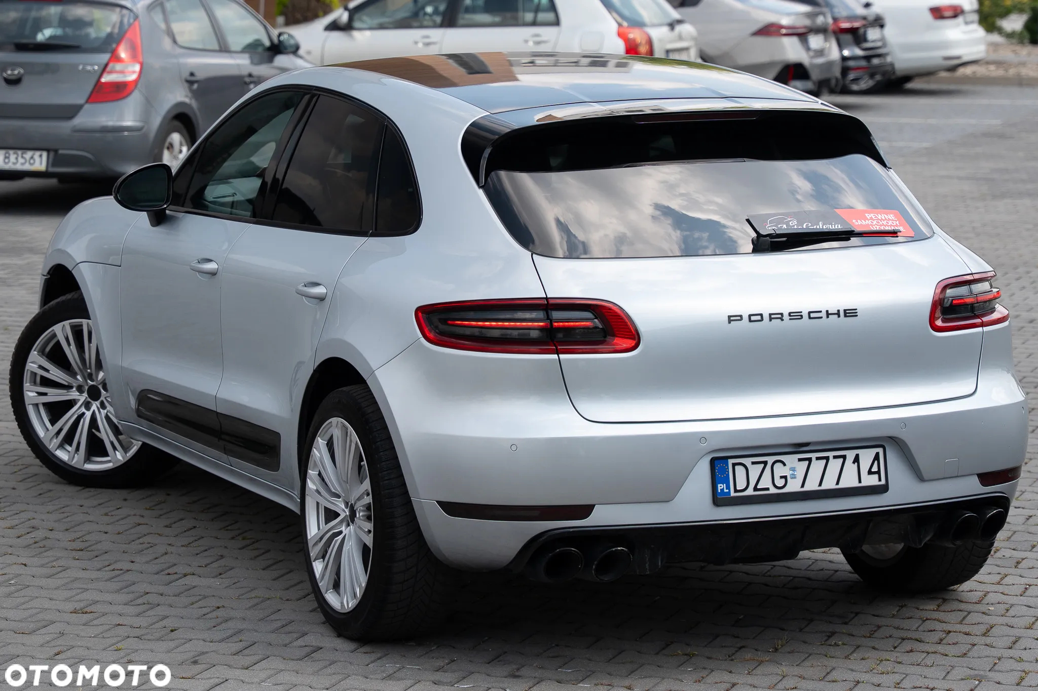 Porsche Macan S - 13