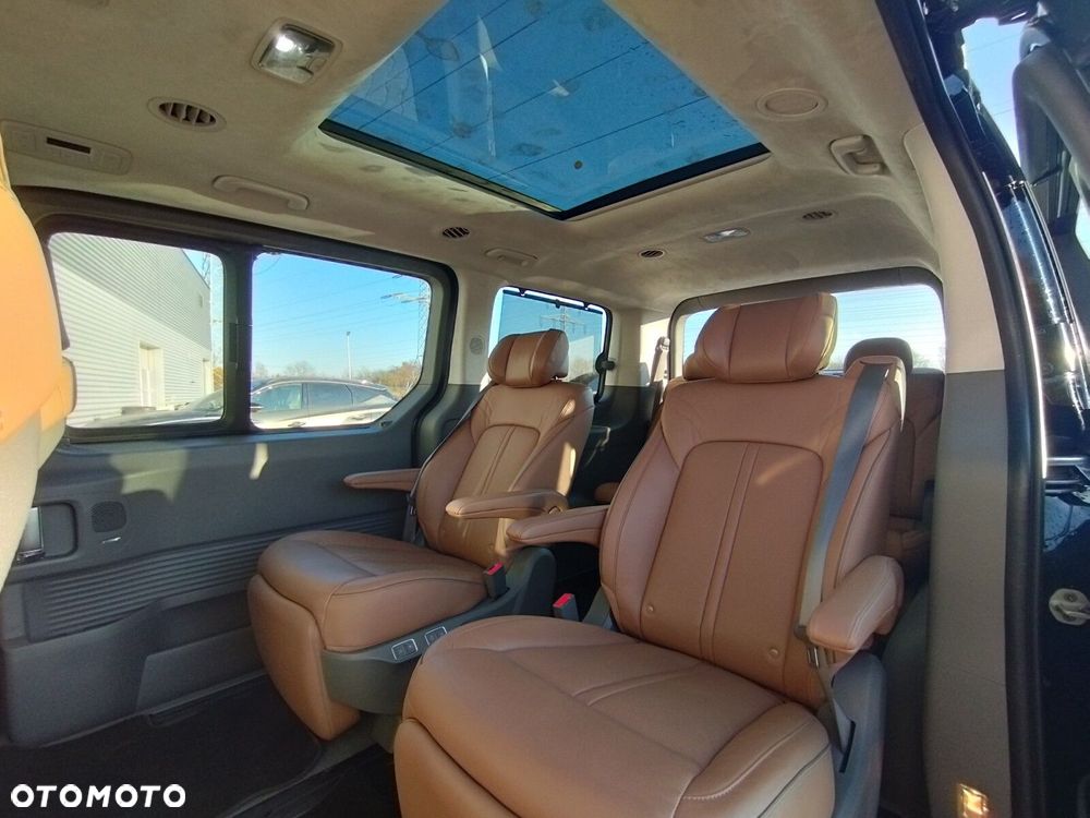 Hyundai Staria 1.6 T-GDI HEV Luxury - 20