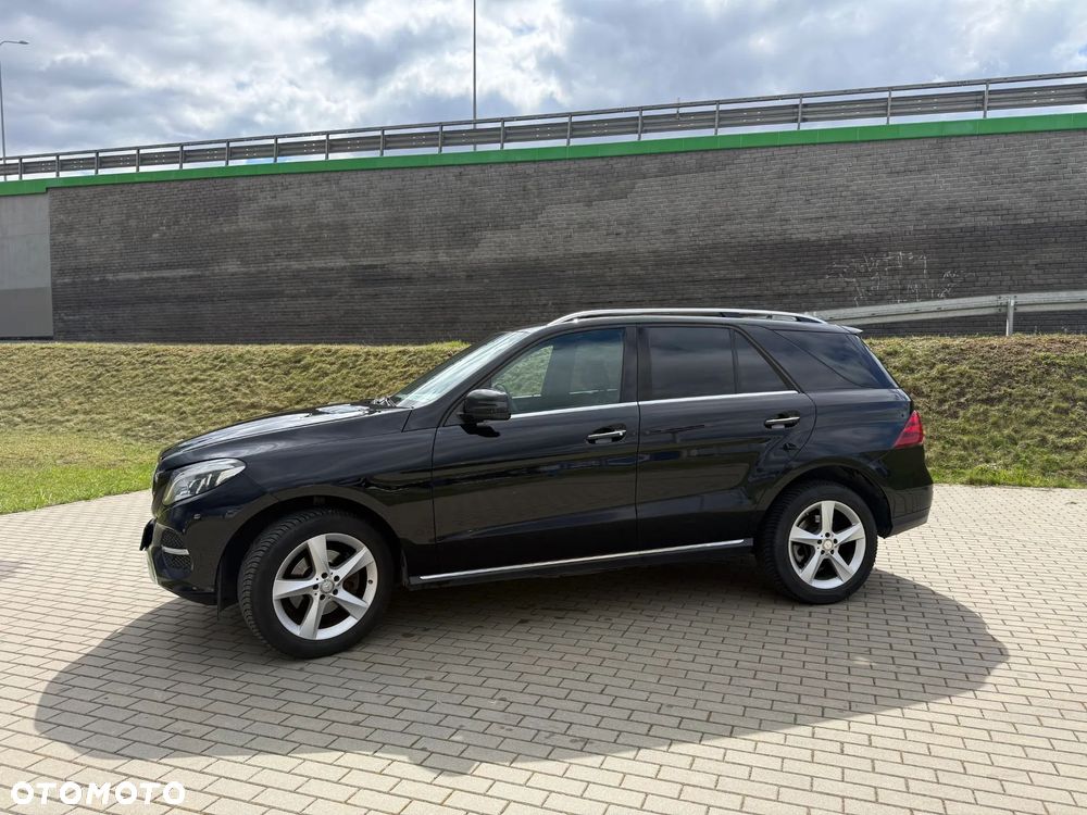 Mercedes-Benz GLE - 11