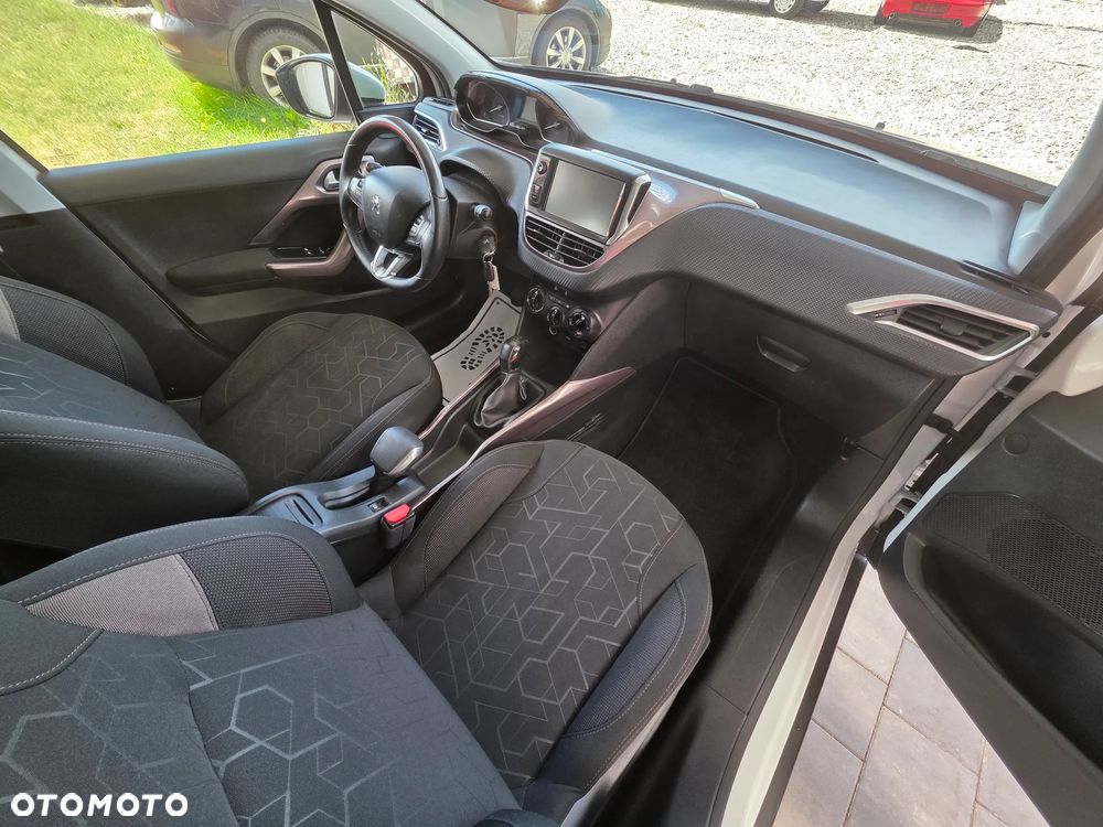 Peugeot 2008 - 19