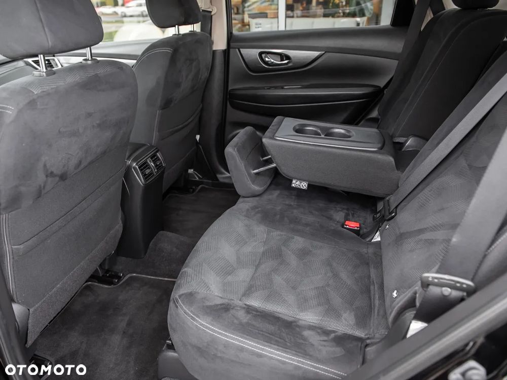 Nissan X-Trail - 23