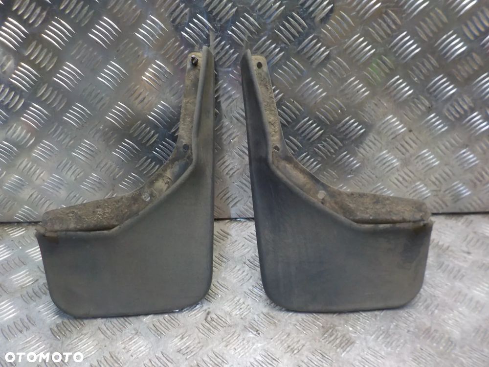 FORD KUGA MK2 LIFT CHLAPACZ LEWY LUB PRAWY TYŁ