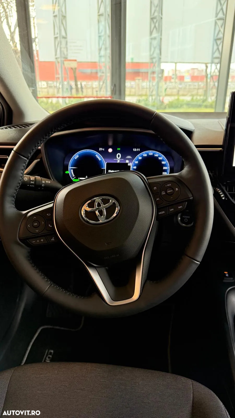 Toyota Corolla 1.8 HSD Business - 10
