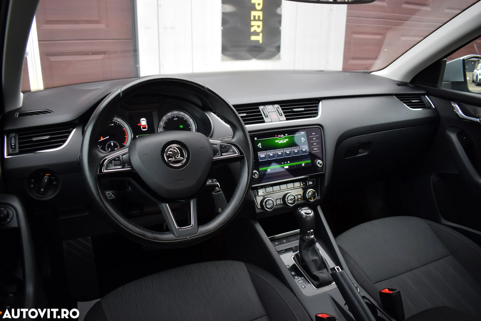 Skoda Octavia 1.4 TSI DSG Style - 14