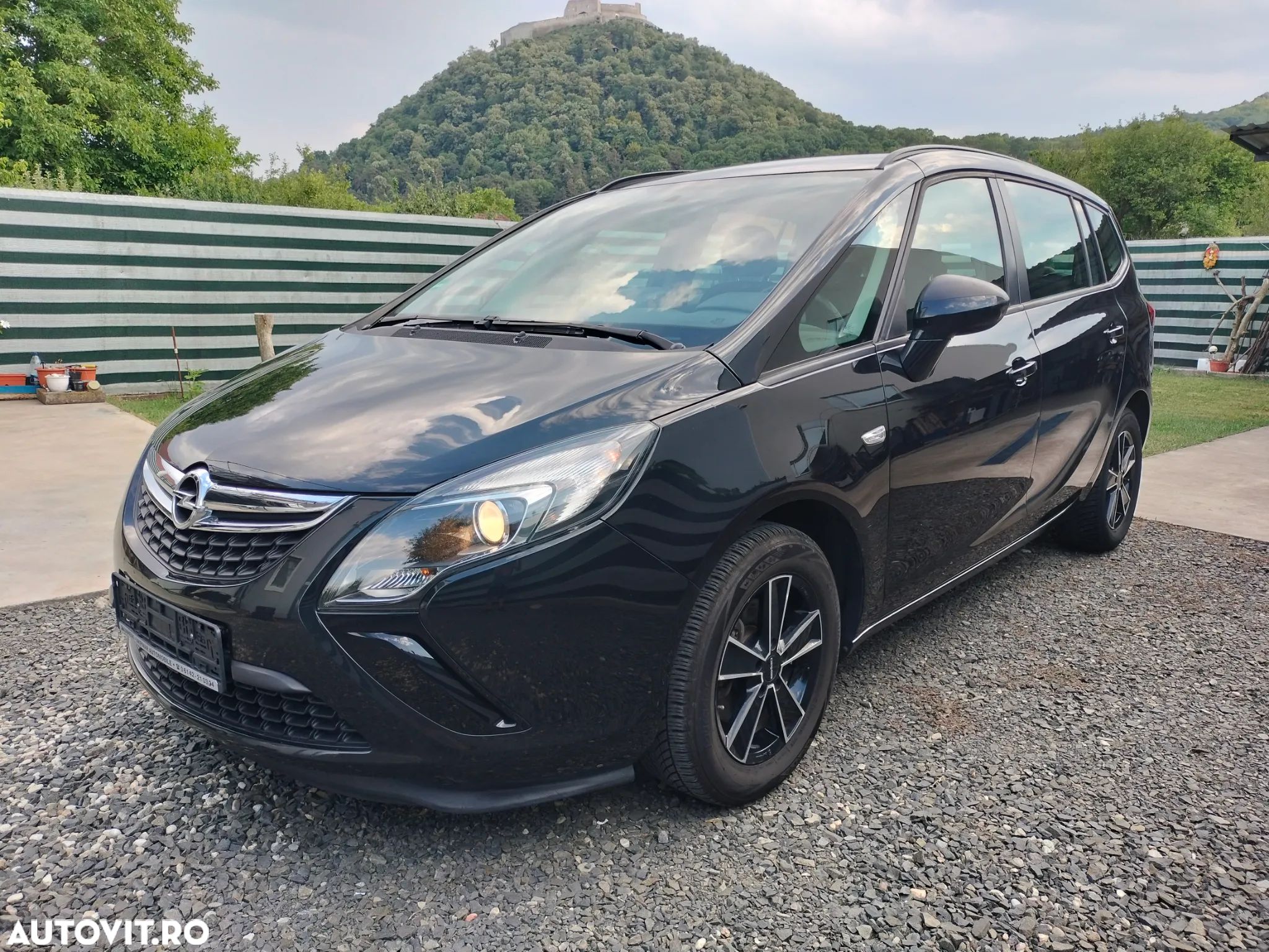 Opel Zafira Tourer 2.0 CDTI ecoFLEX Start/Stop Edition - 1