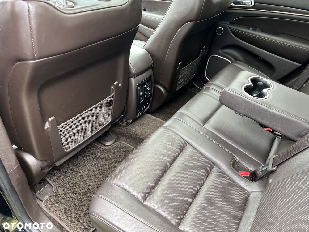 Jeep Grand Cherokee 3.0 CRD Summit - 32