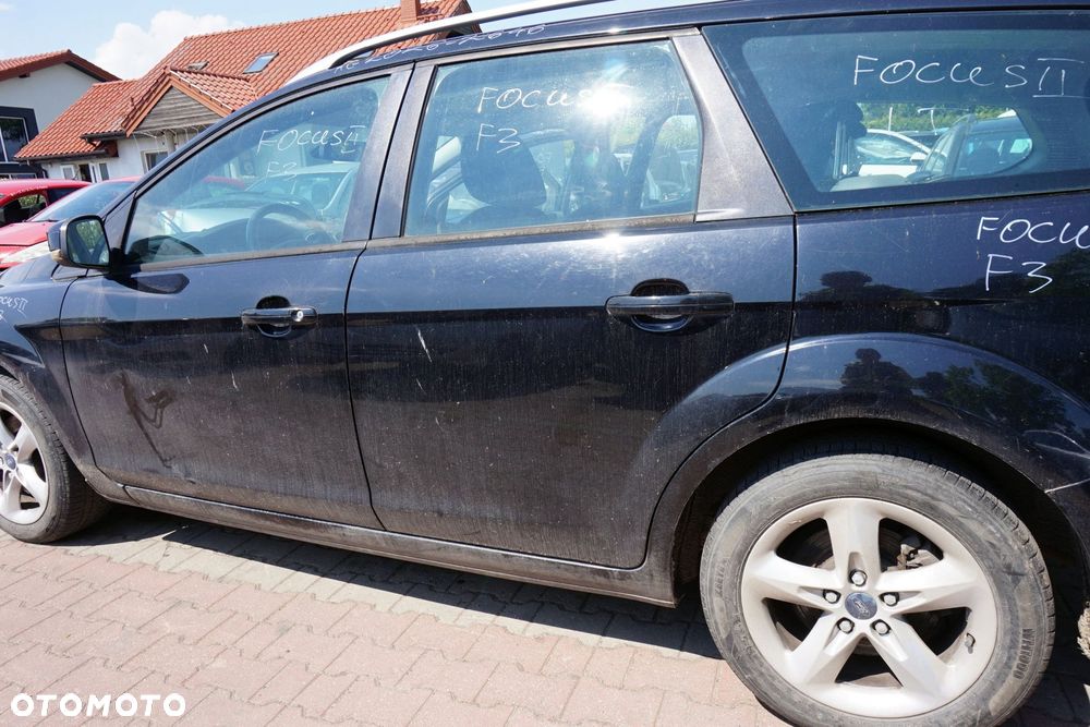 DRZWI TYLNE LEWE FOCUS II MK2 LIFT KOMBI F3  CZARNY FORD 2008-2011 - 4