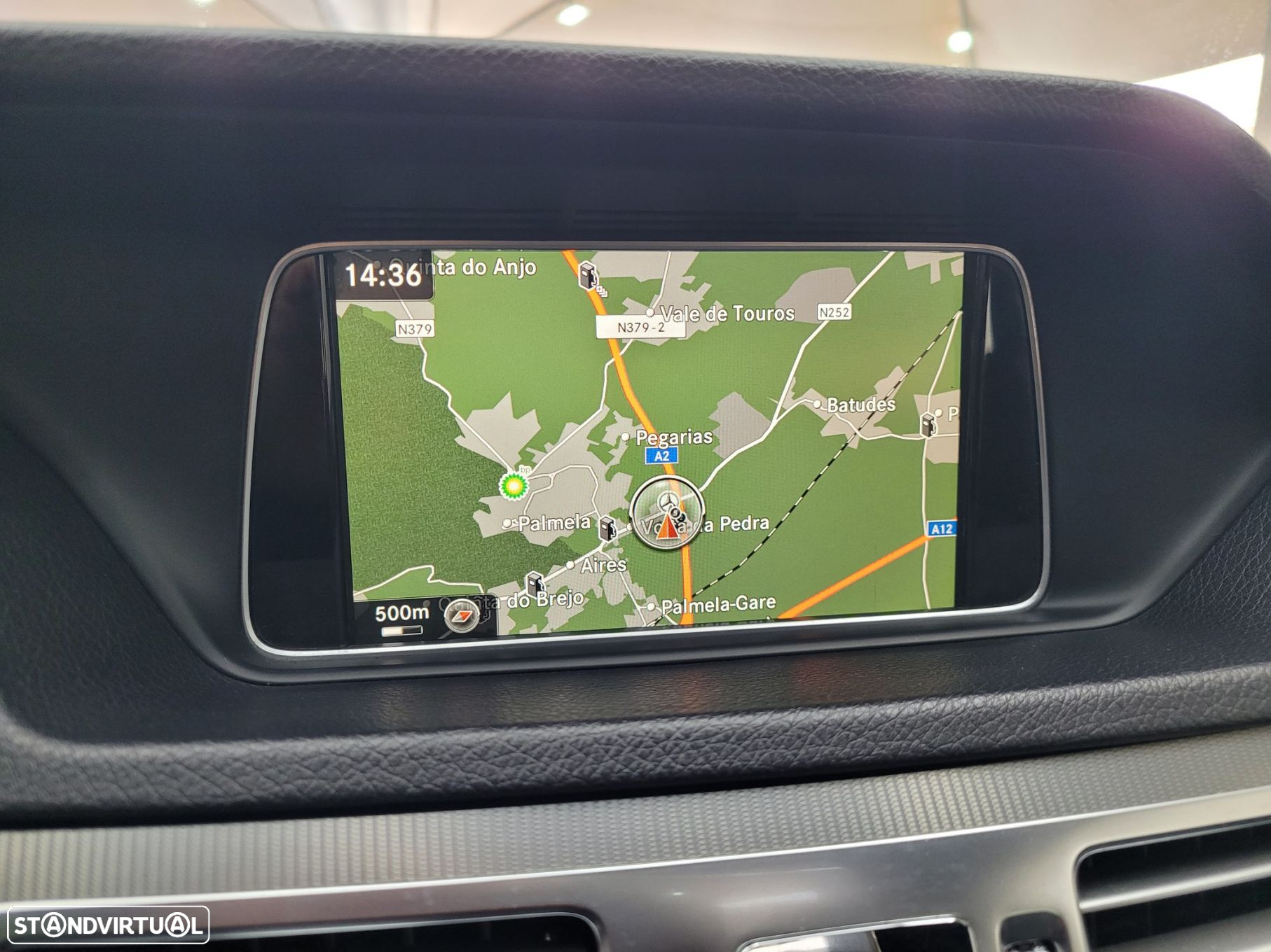 Mercedes-Benz E 300 Bluetec Hybrid Avantgarde - 29