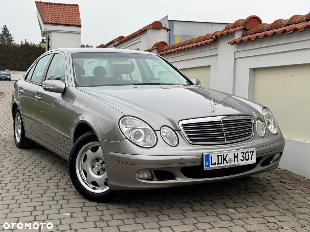 Mercedes-Benz Klasa E - 7