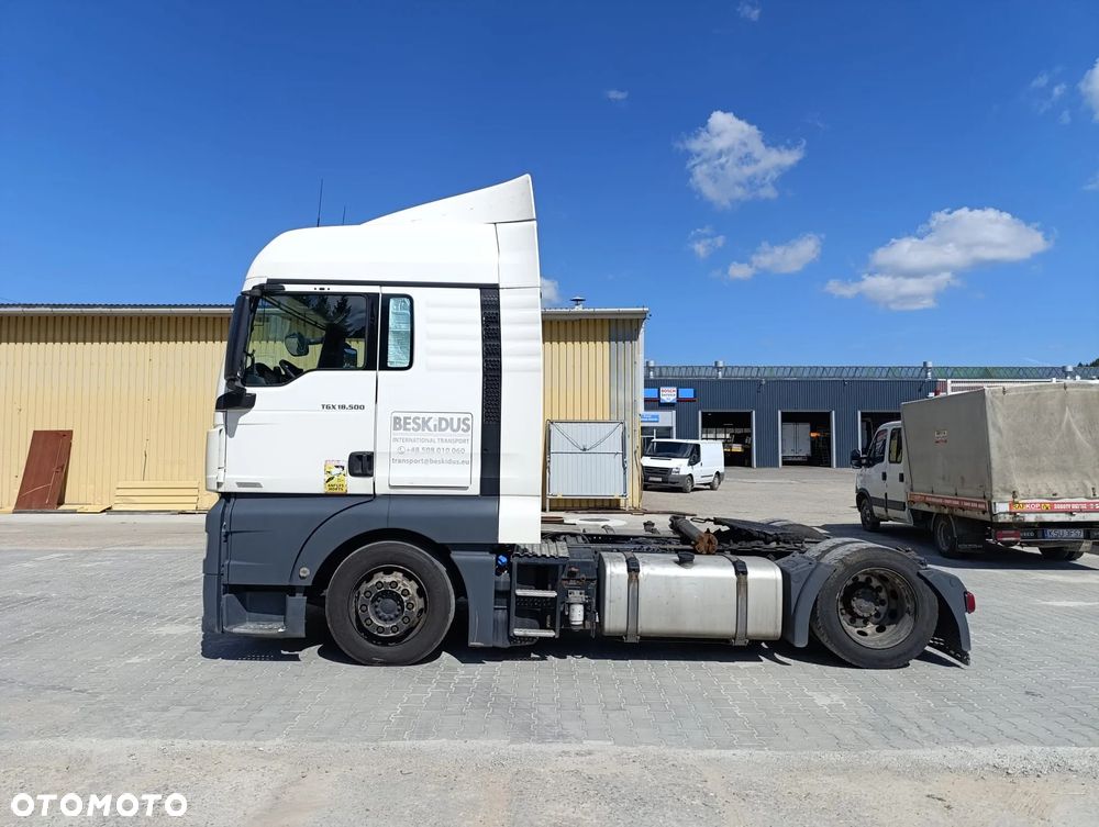MAN TGX 18.500 4X2 LLS-U - 4
