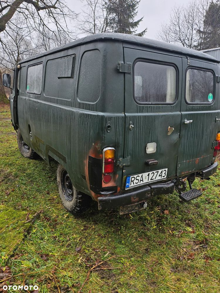 Uaz 452 - 4