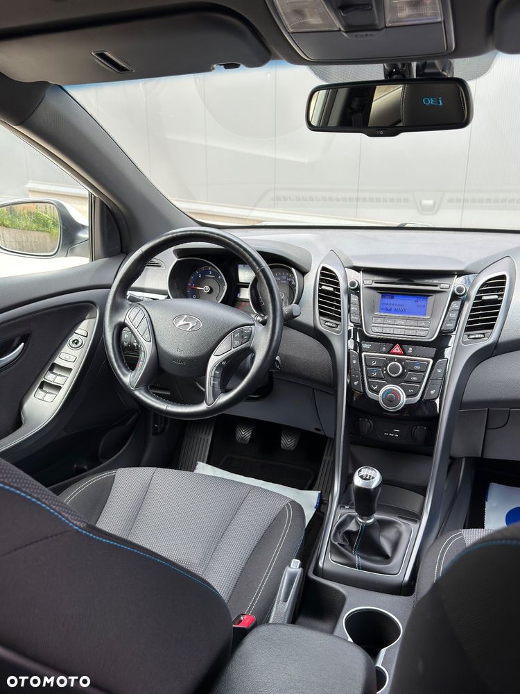 Hyundai i30 1.6 CRDi Premium - 15