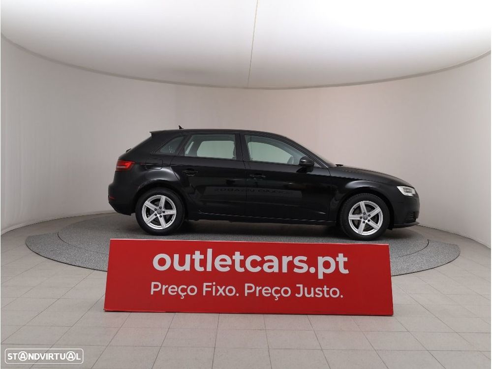 Audi A3 Sportback 30 TDI - 10