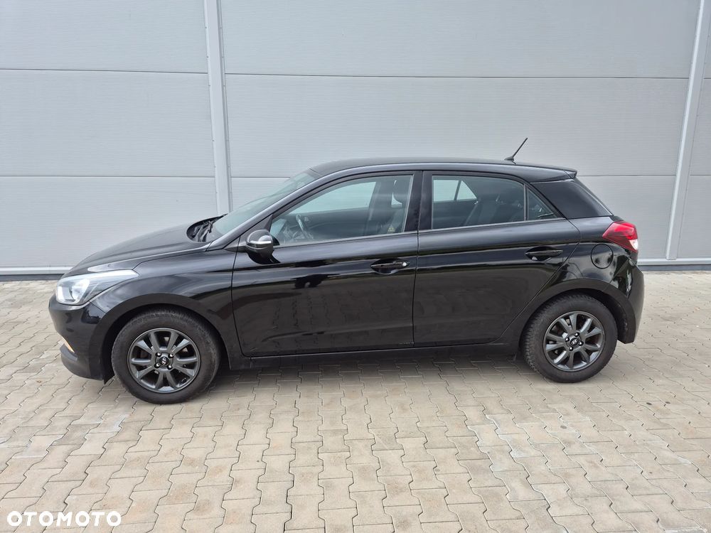 Hyundai i20 1.2 GO - 3