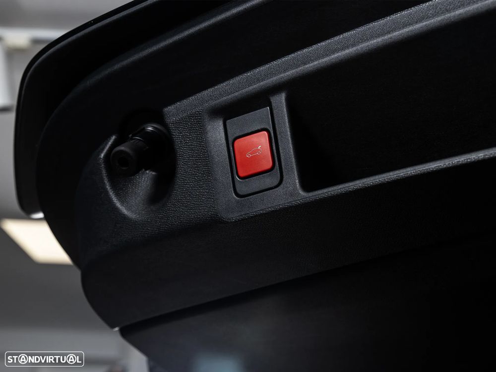 Peugeot 308 SW 1.6 Hybrid GT e-EAT8 - 11