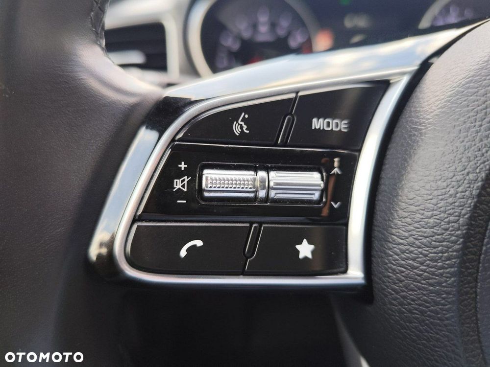 Kia Ceed - 37