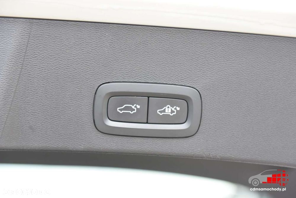 Volvo XC 40 - 37