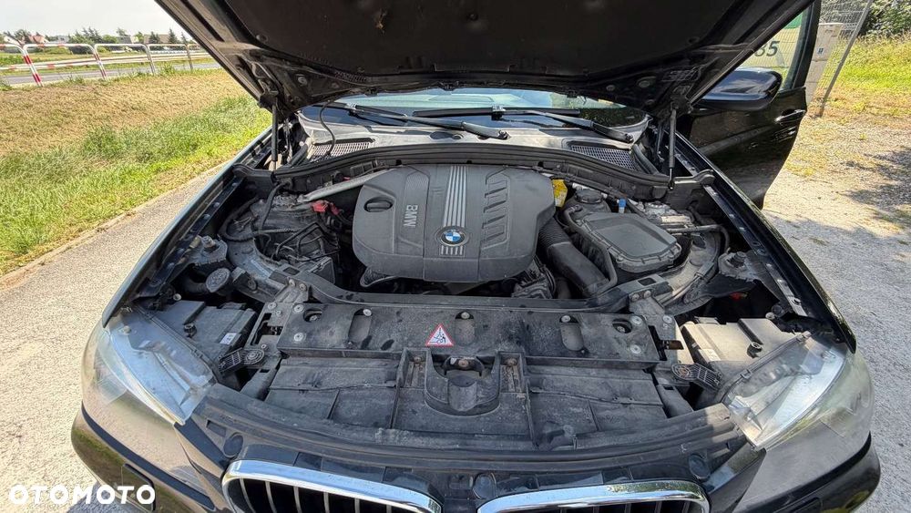 BMW X3 xDrive20d - 23