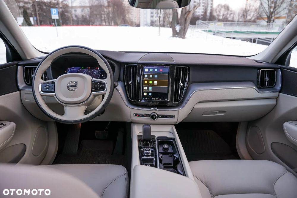 Volvo XC 60 B5 B AWD Ultimate Black Edition - 34