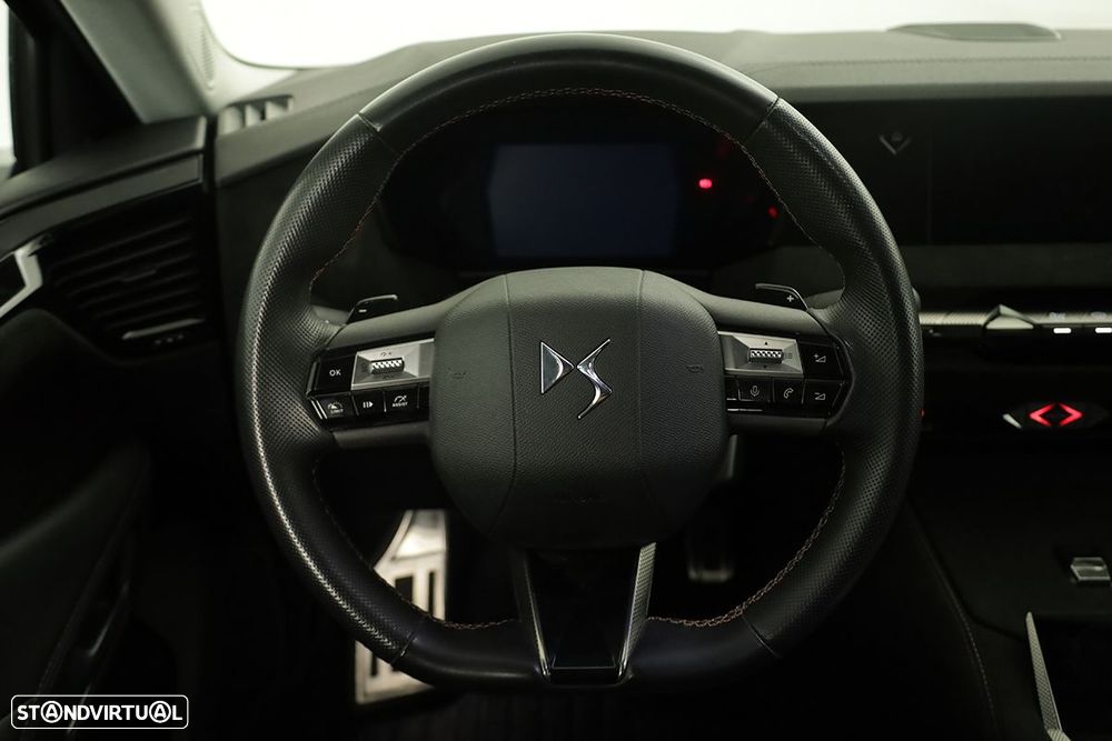 DS DS4 4 1.2 PureTech Performance Line EAT8 - 16