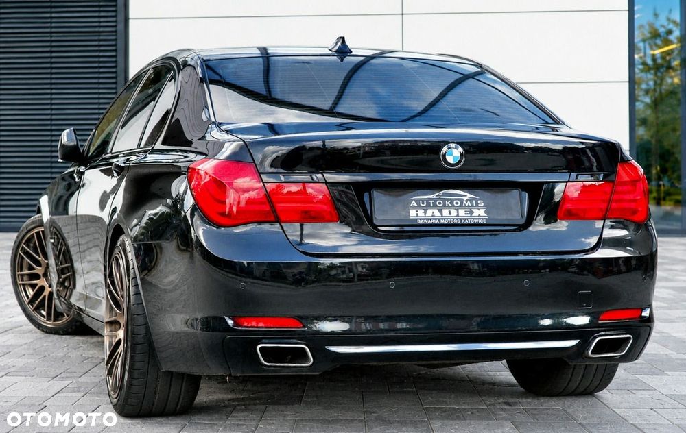 BMW Seria 7 2010