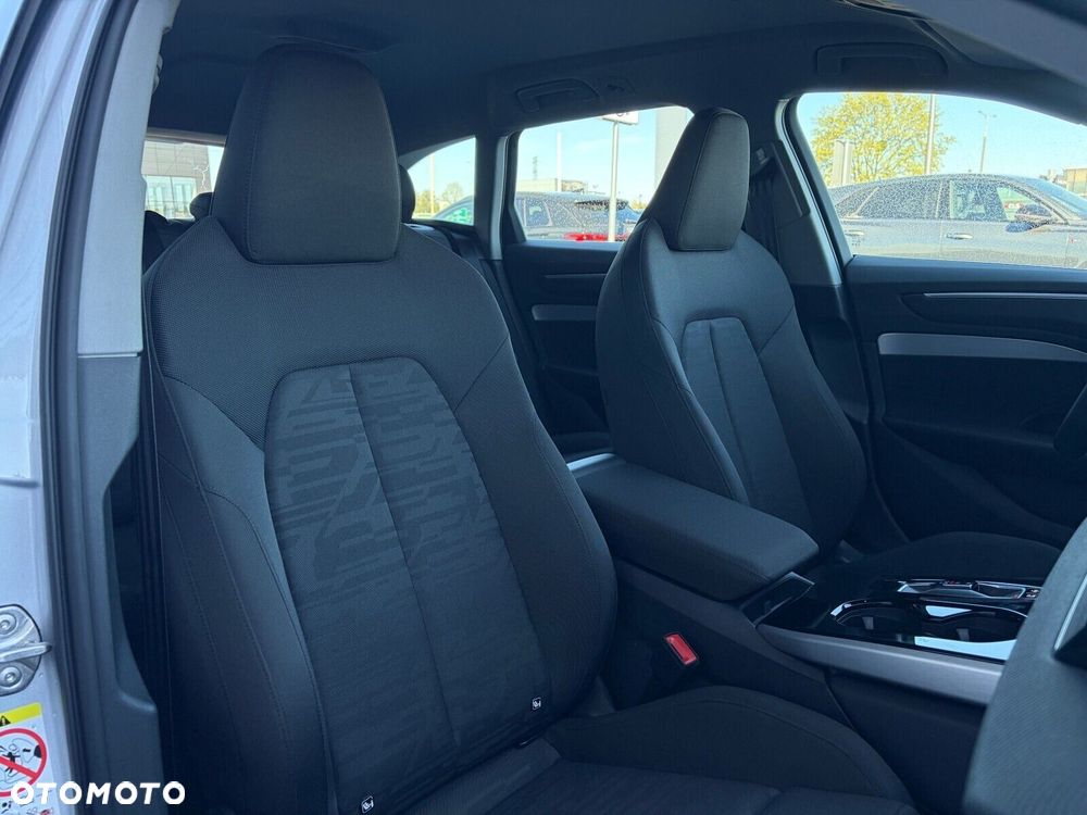 Audi A6 Avant - 21