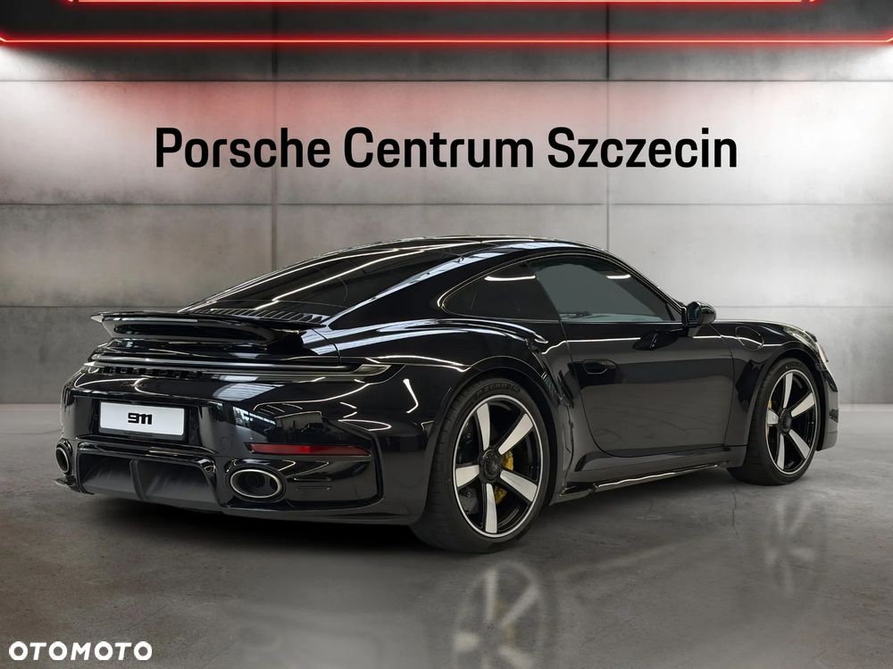 Porsche 911 Turbo S - 6
