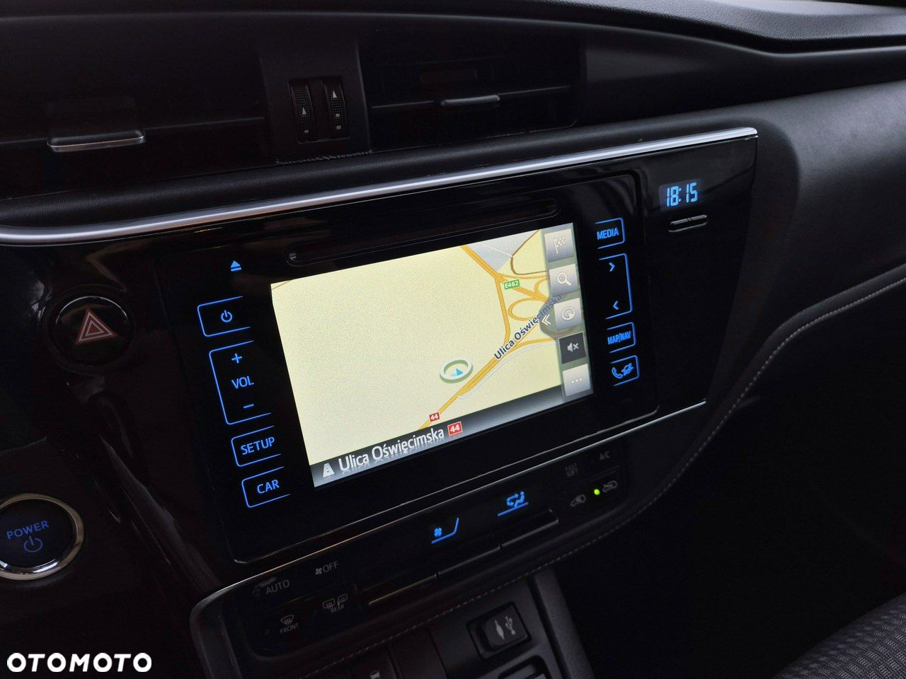 Toyota Auris - 15