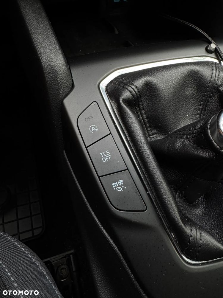 Ford Focus 1.5 EcoBlue SCR Connected - 21