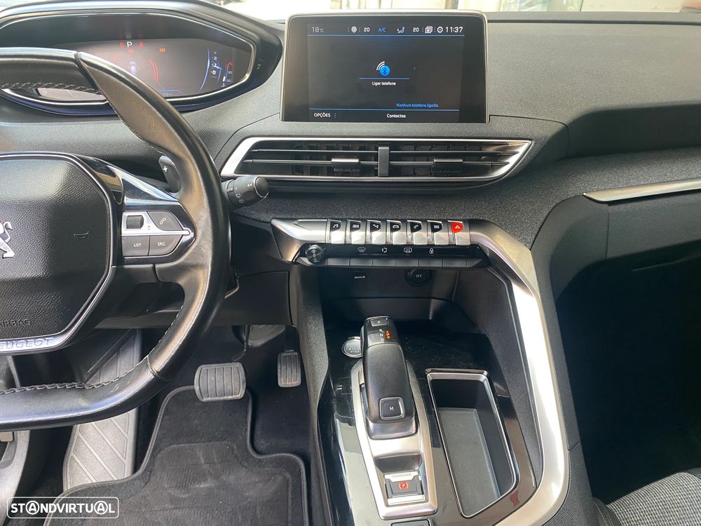 Peugeot 3008 PureTech 130 Stop & Start GPF EAT8 Allure - 39
