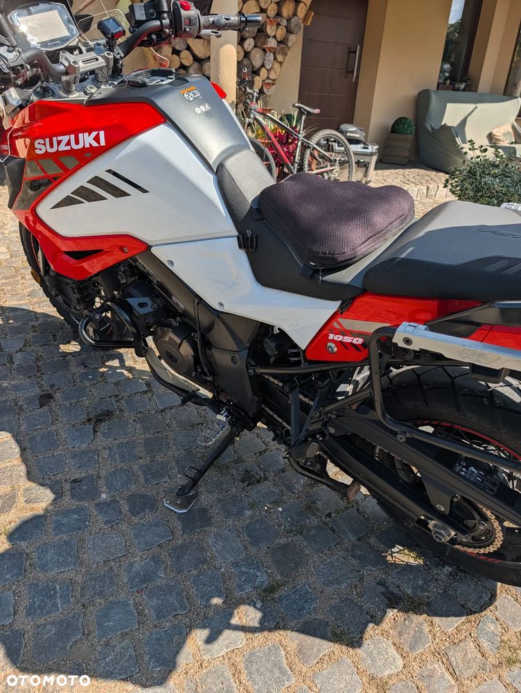 Suzuki DL - 14