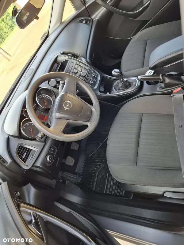 Opel Astra - 7