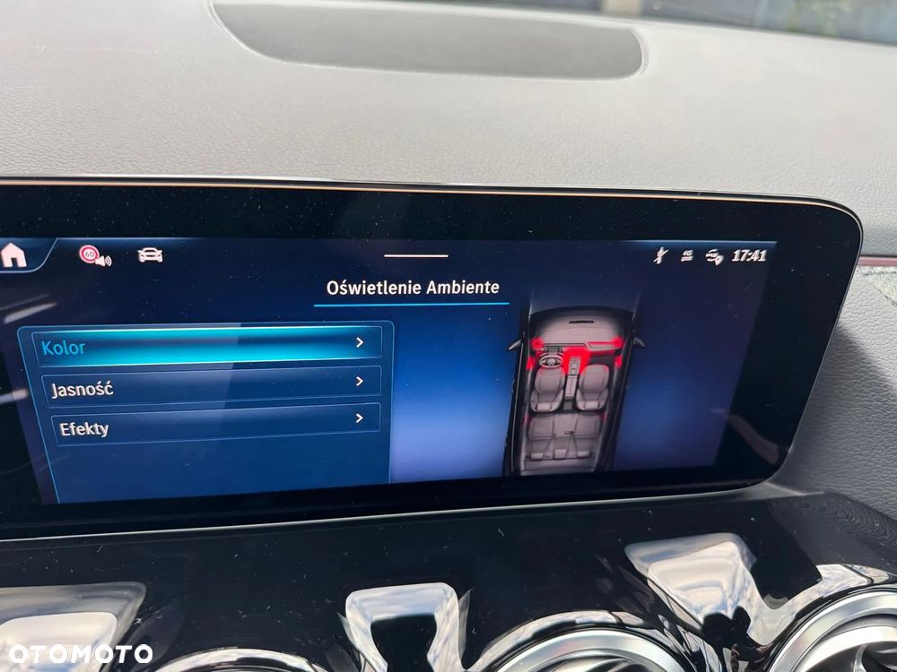 Mercedes-Benz GLA 200 d 4Matic 8G-DCT Style - 22