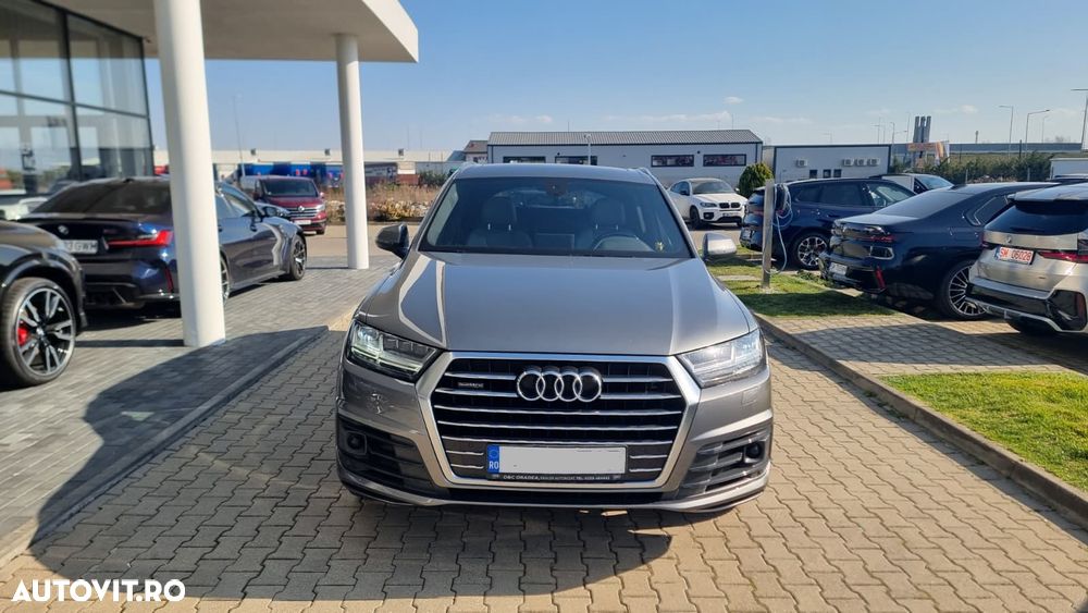 Audi Q7 - 4