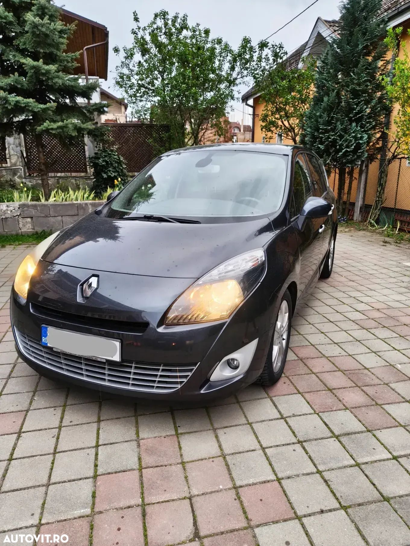 Renault Grand Scenic 1.9dCi Privilege - 1