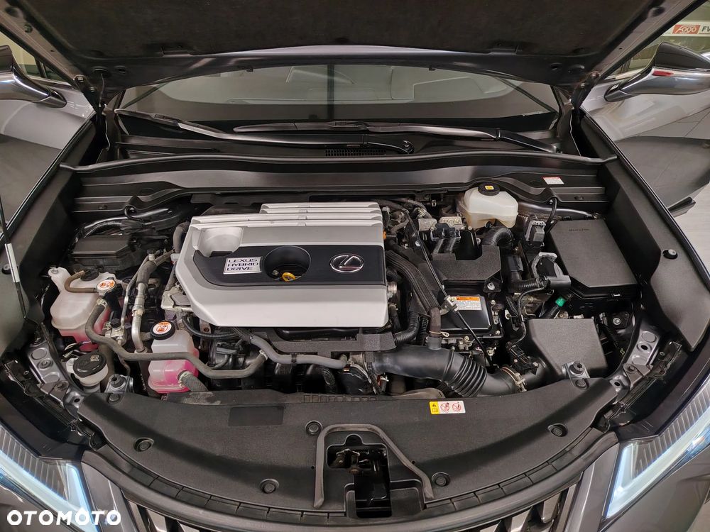 Lexus UX 250h Elegance 2WD - 38