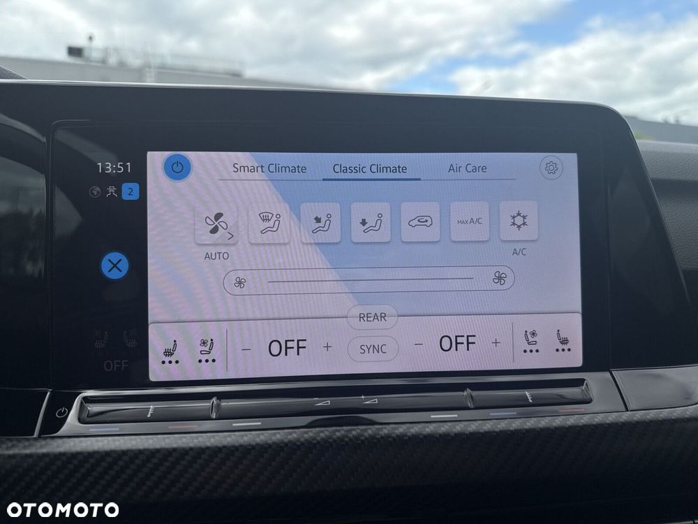 Volkswagen Golf - 29
