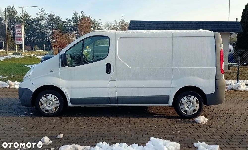 Renault Trafic - 14
